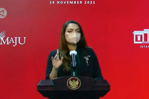 Reisa ajak masyarakat pastikan  pemberian vaksinasi merata