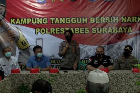 Kampung bersih narkoba diresmikan di RW 8 Putat Jaya Surabaya
