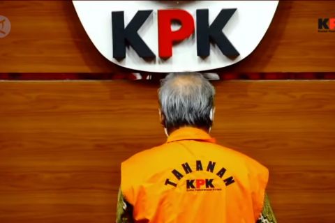 KPK tahan pejabat Adhi Karya terkait korupsi proyek gedung IPDN