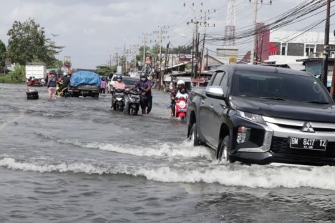 Kalsel waspadai cuaca ekstrem