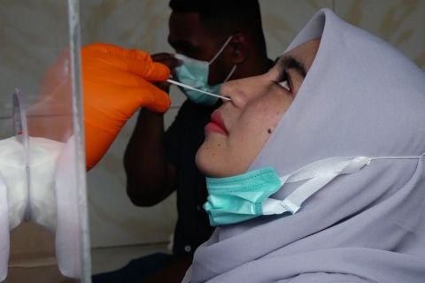 Ada klinik di Ternate yang belum turunkan tarif swab PCR