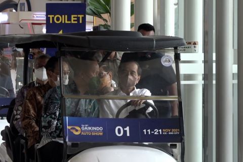 Di GIIAS 2021, Presiden harapkan industri otomotif pulih