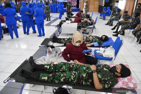 Peringatan Hari Ibu di Kodiklatal