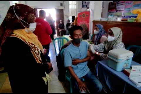 Gandeng Bundo Kanduang, BINDA Sumbar kejar capaian vaksinasi