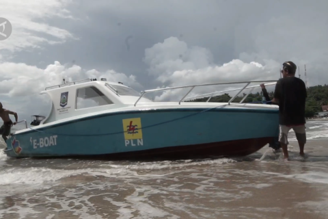 Inovasi perahu masa depan karya PLN - IKM NTB