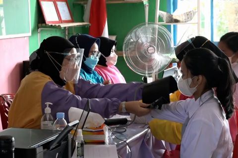 Jelang akhir tahun, Bali kejar vaksinasi anak, Riau kejar 70%