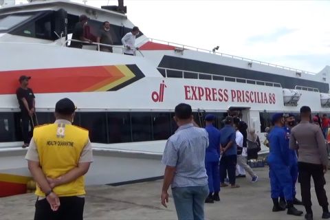 Jelang tahun baru, KSOP kendari sidak keselamatan kapal