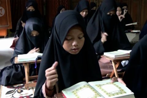 Tips memilih pesantren yang aman untuk anak didik