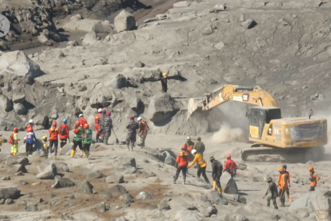 Operasi pencarian korban APG Semeru diperpanjang tiga hari 