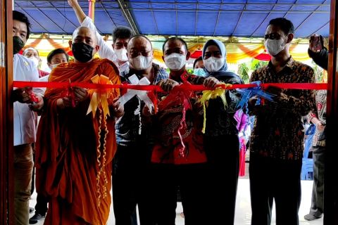 Bupati Bangka resmikan vihara impian warga