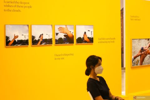 Erasmuis Huis gelar pameran multimedia "The Migrant"