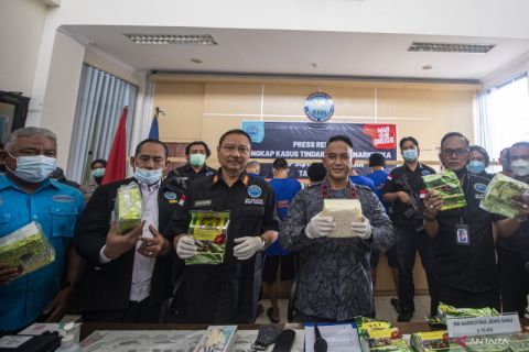 BNN Provinsi Sumatera Selatan Gagalkan Penyelundupan Sabu Seberat 15 Kg