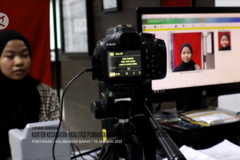 Kantor Kecamatan fasilitasi pembuatan dokumen kependudukan gratis