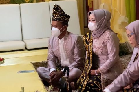 Resepsi tidak sesuai prokes di Kaltim dibubarkan dan didenda
