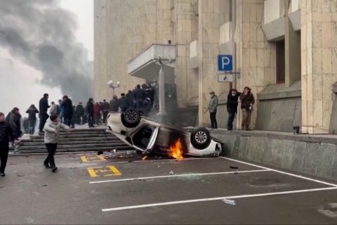 Presiden Kazakh bersumpah tidak akan bicara dengan teroris