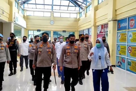 Wakapolda Banten cek kesiapan rumah sakit dan isoter di Cilegon