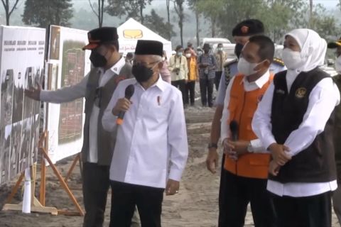 Wapres tinjau pembangunan huntara korban APG Gunung Semeru