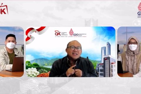 OJK ajak masyarakat perkuat literasi untuk hindari investasi ilegal
