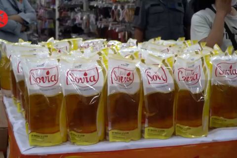 Indag Jabar sidak distribusi minyak goreng kemasan di toko modern
