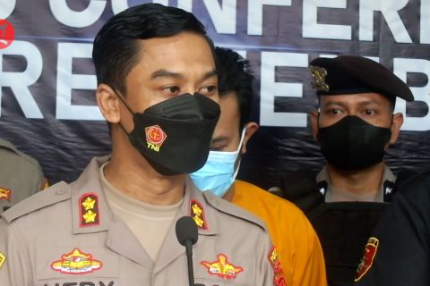 Guru spiritual tersangka ritual maut di Pantai Payangan Jember