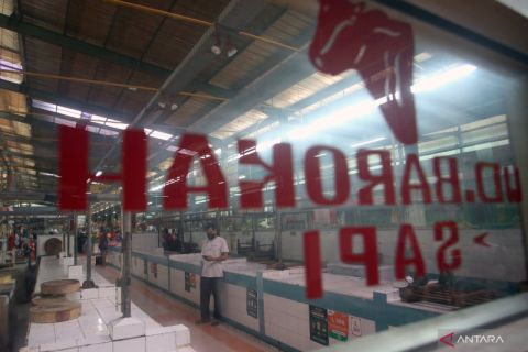 Mogok hari kelima pedagang daging sapi di Tangsel