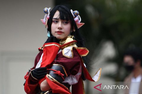 Aksi penggemar cosplay di Indonesia