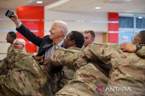 Presiden Amerika Serikat Joe Biden kunjungi Polandia