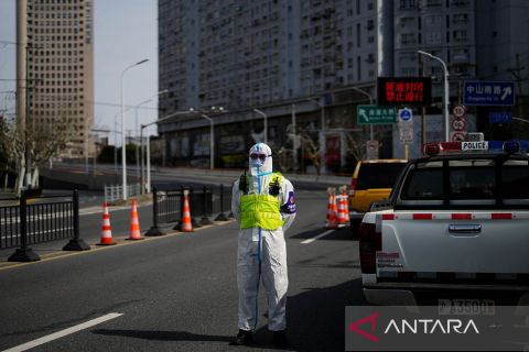 Suasana kota Shanghai yang dilockdown karena melonjaknya kasus COVID-19