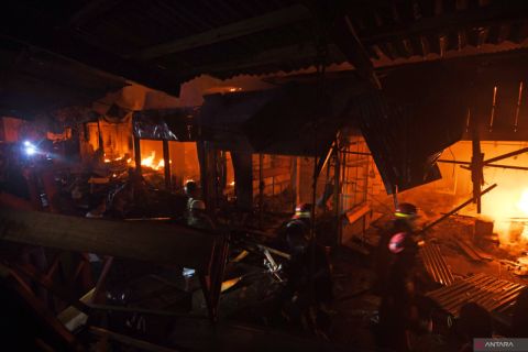 Kebakaran Pasar Manonda Palu