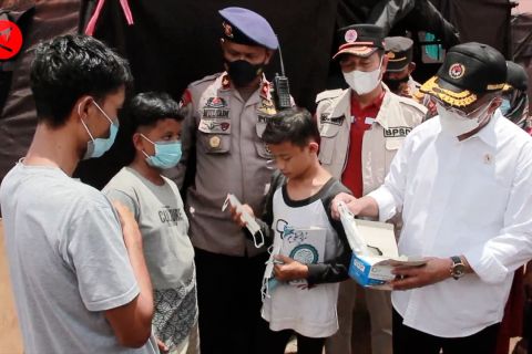 Menko PMK upayakan buka akses jalan Simpang Empat-Talu