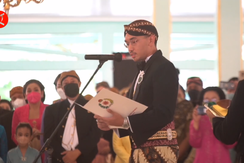 GPH Bhre Cakrahutomo Wira Sudjiwo resmi jadi Mangkunegara X