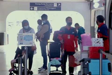 Naik kereta api tidak perlu hasil PCR atau Antigen negatif