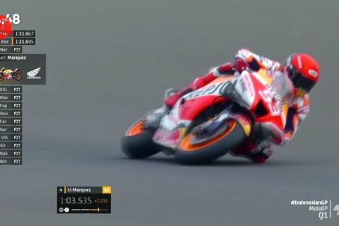 Marc Marquez jatuh dua kali, motor Alex Rins terbakar