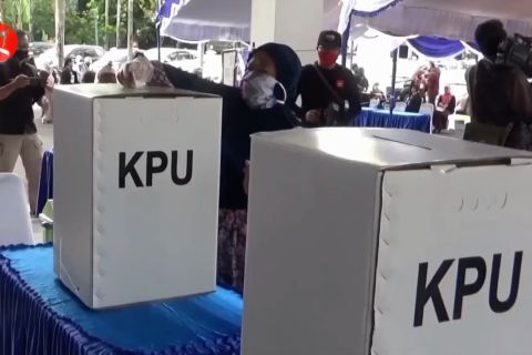 Stafsus Mensesneg jawab isu perpanjangan masa jabatan presiden
