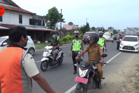 Samsat Lhokseumawe jaring puluhan kendaraan plat merah tunggak pajak