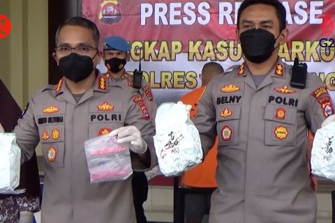 Polres Pandeglang temukan lagi 9 kg sabu dan ribuan pil ekstasi
