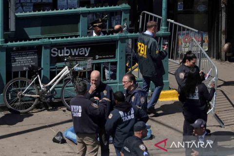 Penembakan di stasiun kereta bawah tanah New York