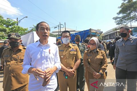 Presiden kunjungi Pasar Kanoman Cirebon