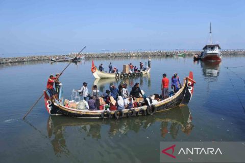 Mudik awal warga Pulau Sapudi