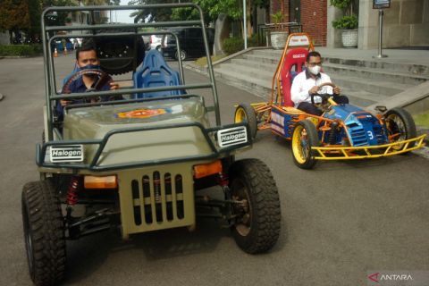 Mobil listrik karya mahasiswa Tegal