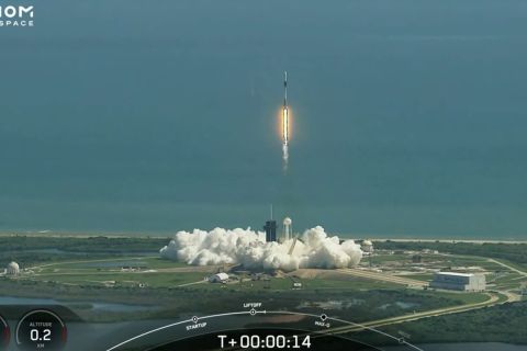 AS luncurkan misi astronaut swasta pertama ke ISS