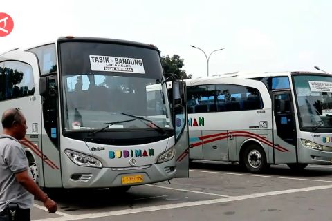 1.261 pemudik berangkat dari Cicaheum, H-3 diprediksi kembali melonjak