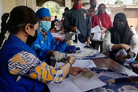 Dinkes Temanggung sinergikan bansos dengan vaksinasi COVID-19