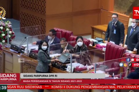 Rapat Paripurna DPR RI setujui RUU TPKS jadi UU