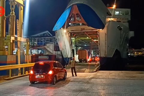 Usai diperbaiki, Dermaga 1 Pelabuhan Merak kembali beroperasi