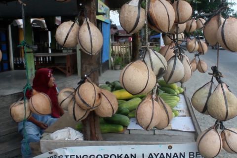 Kelapa Bakar, pelepas rasa dahaga usai berpuasa
