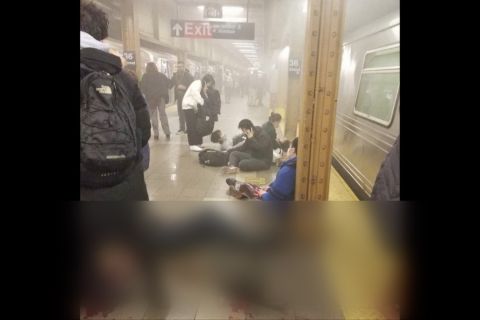 Aksi penembakan di stasiun kereta bawah tanah New York City