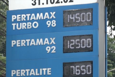 Hari ini harga Pertamax resmi naik, ini tanggapan masyarakat