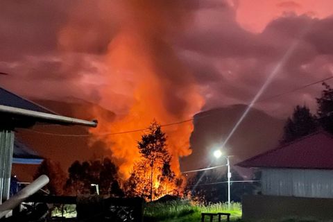 KKB tebar teror dan bakar rumah warga di Puncak