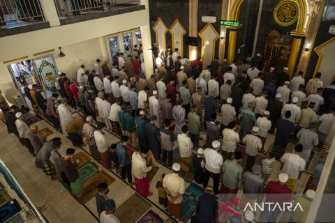 Shalat Idul Fitri di Palu